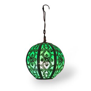 Lampadario in ferro battuto ricamato e tessuto verde